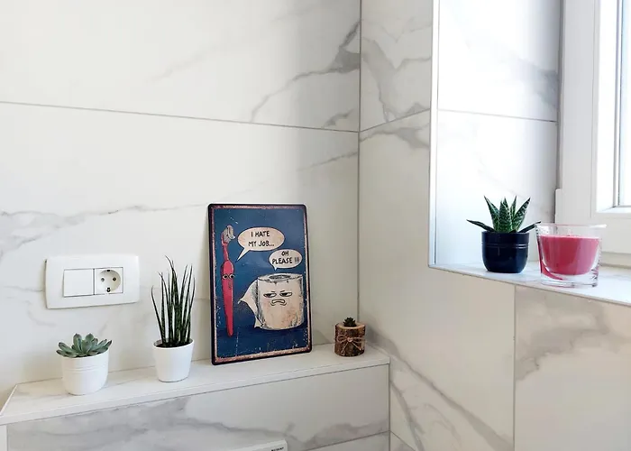 Wonderful 2 Bedroom 10min Walk From Center And