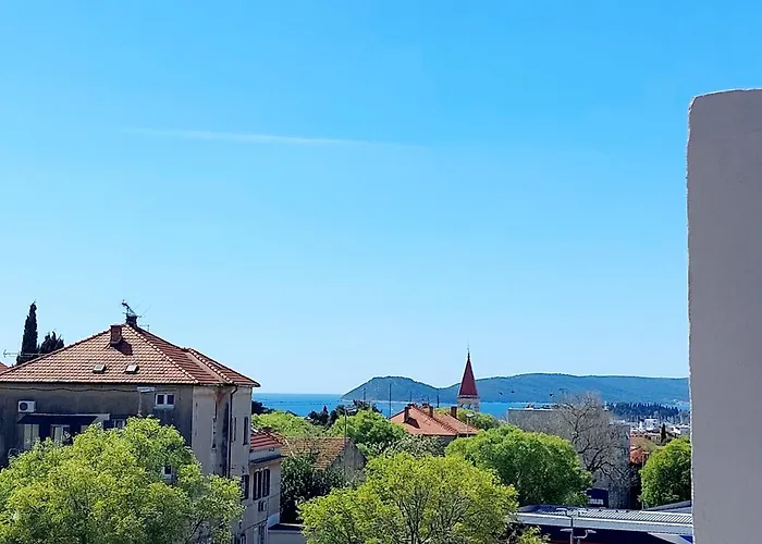 Wonderful 2 Bedroom 10min Walk From Center And