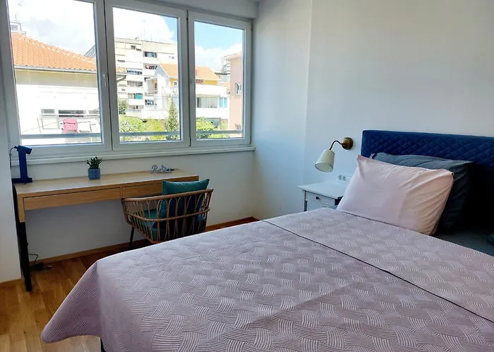 Appartamento Wonderful 2 Bedroom 10min Walk From Center And