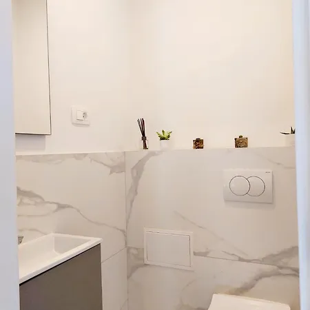 Modern 2 King Size Bed, Sea View, Walk To Beach And Center ספליט