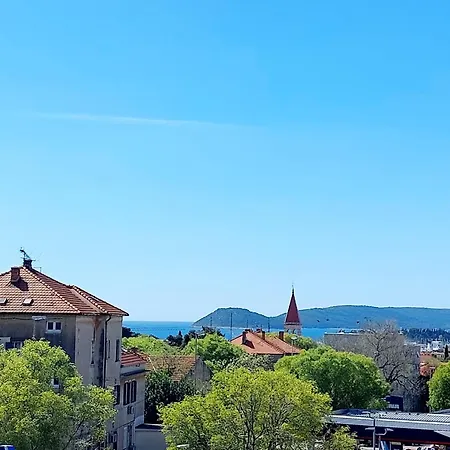 Wonderful 2 Bedroom 10min Walk From Center And