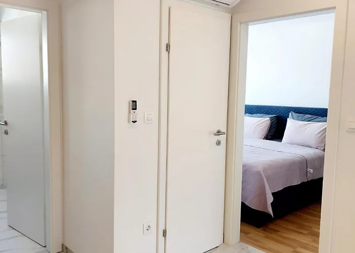 Wonderful 2 Bedroom 10min Walk From Center And